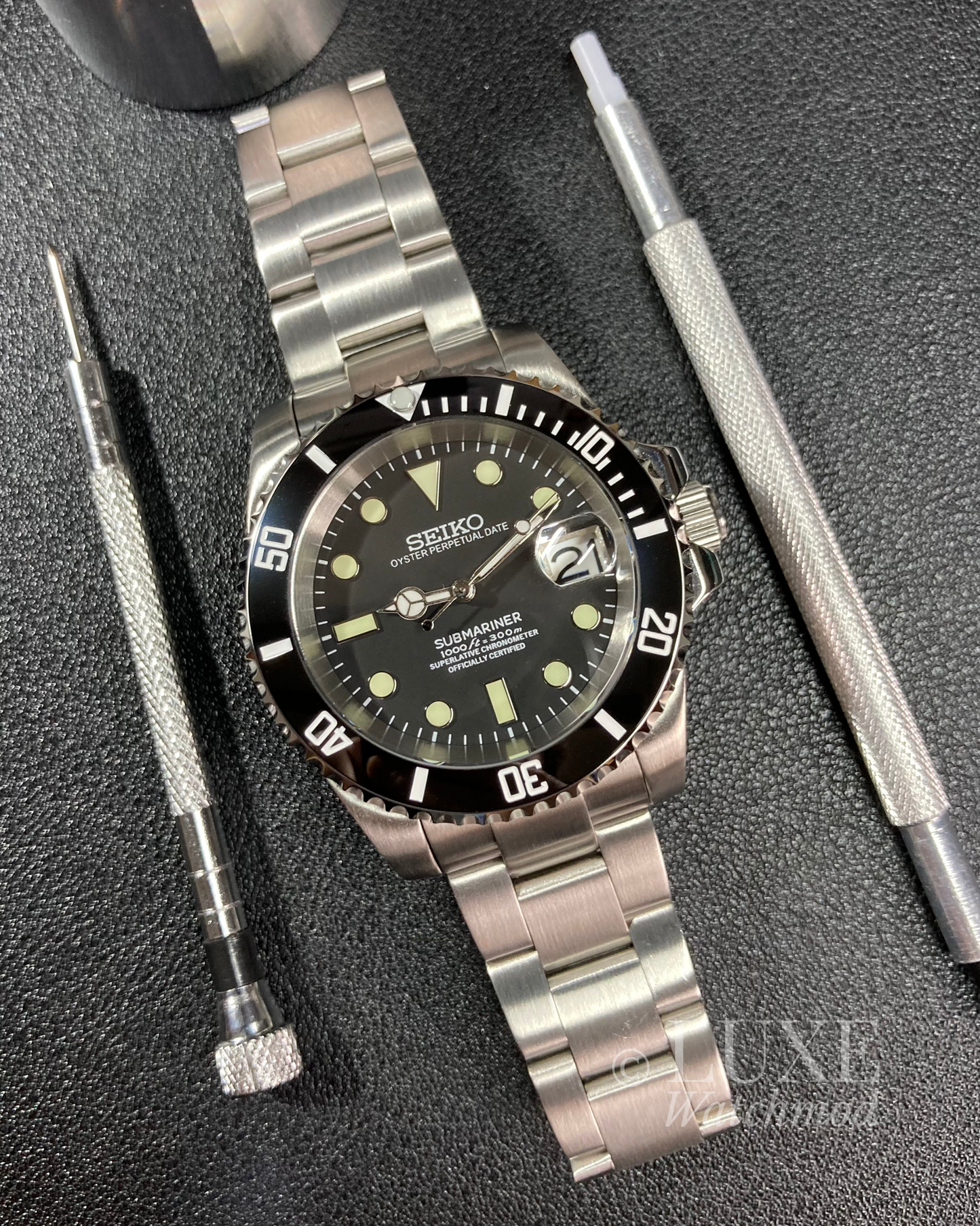 SUBMARINER BLACK
