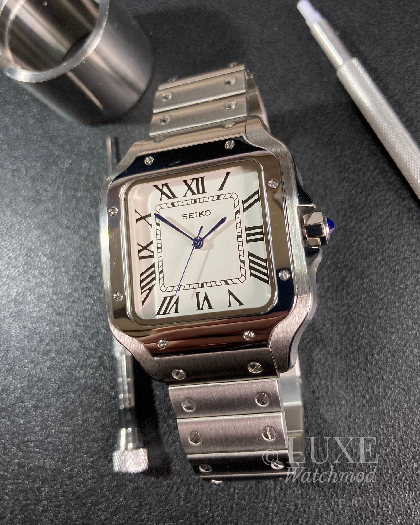 ROMAN WHITE DIAL