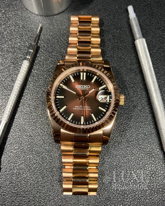 DARK CHOCOLATE DIAL